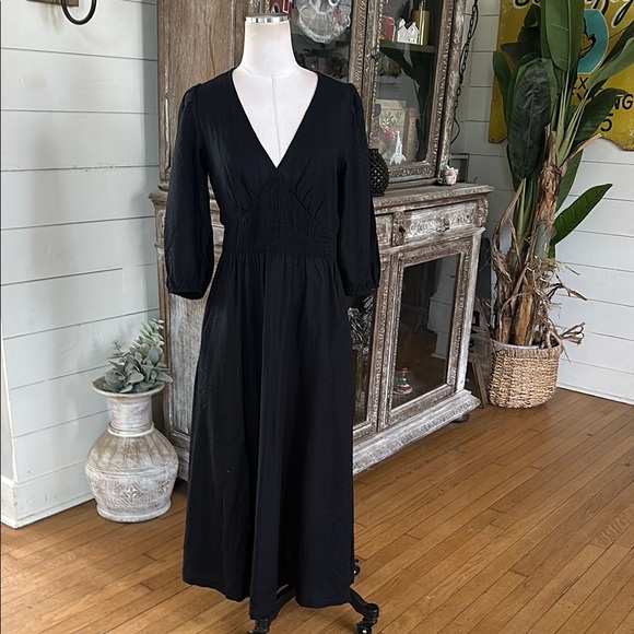 FAT FACE BRITISH DESIGNED RENE MIDI DRESS  6 BLACK NEW POCKETS - Picture 1 of 11
